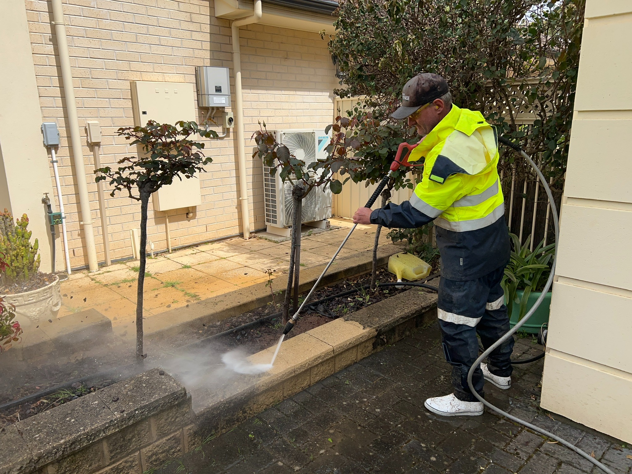 Quality Driven Pressure Washing Service in Dublin for Clean Surfaces