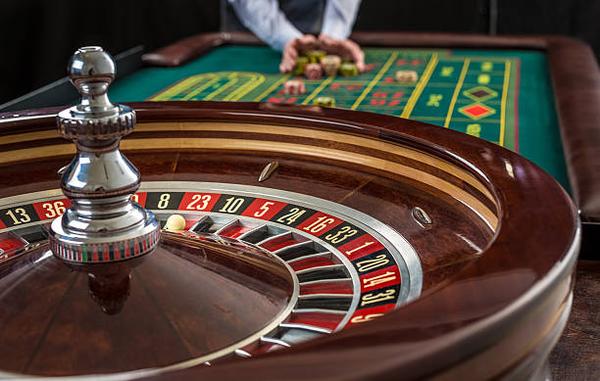 Essential review criteria for online casino game libraries