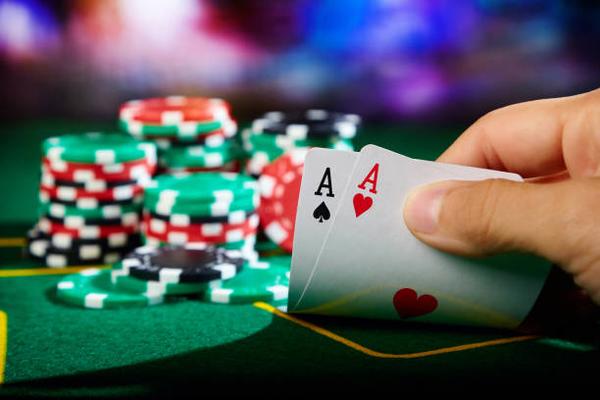 Comparing Specialty Table Games Across online casinos Singapore
