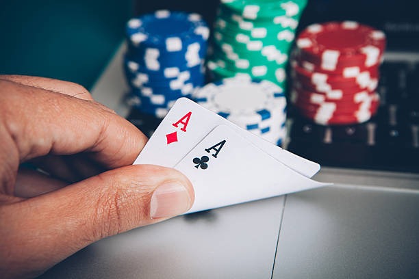 Examining the Growing Interest in Online Casino Singapore
